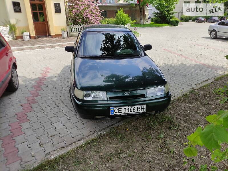 Седан ВАЗ / Lada 2110 2004 в Черновцах
