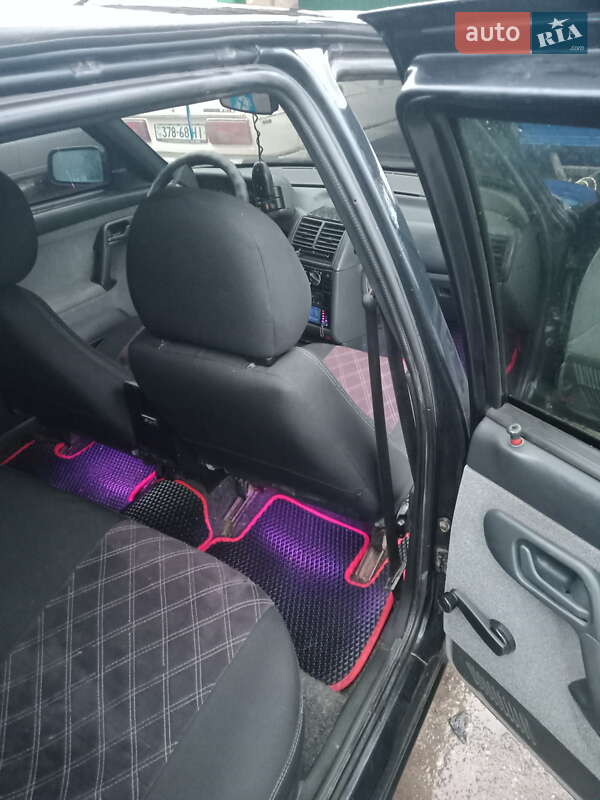 Седан ВАЗ / Lada 2110 2007 в Николаеве