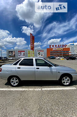 Седан ВАЗ / Lada 2110 2013 в Черновцах