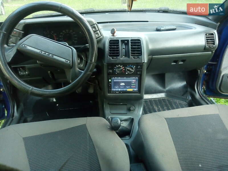 Седан ВАЗ / Lada 2110 2000 в Кропивницком