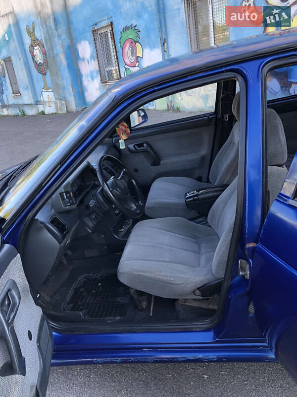 Седан ВАЗ / Lada 2110 2001 в Одессе фото 11 Седан ВАЗ / Lada 2110 2001 в Одессе