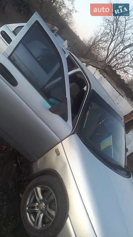 Седан ВАЗ / Lada 2110 2006 в Веселиновому