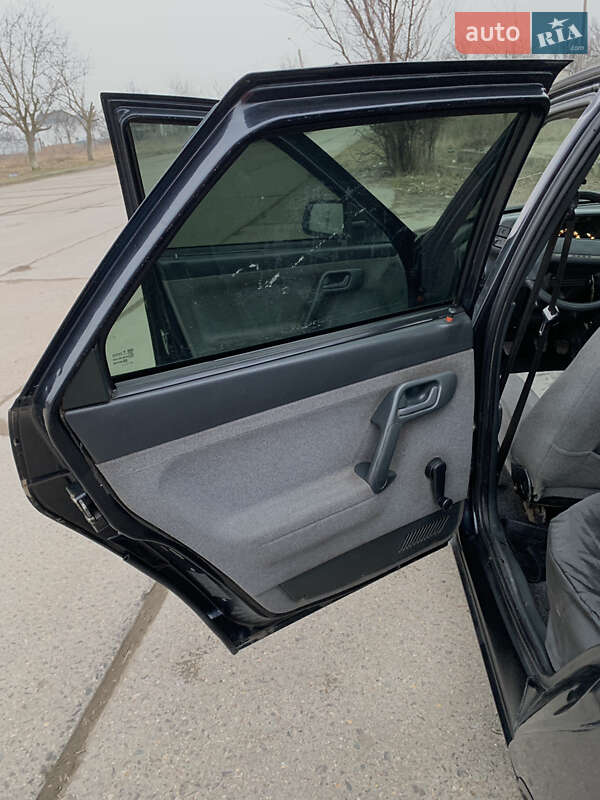 Седан ВАЗ / Lada 2110 2005 в Первомайске