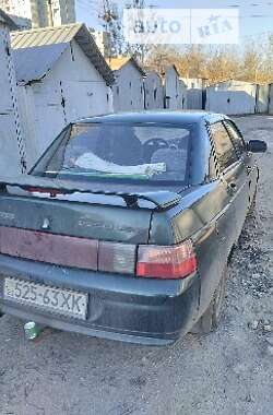 Седан ВАЗ 2110 2001 в 