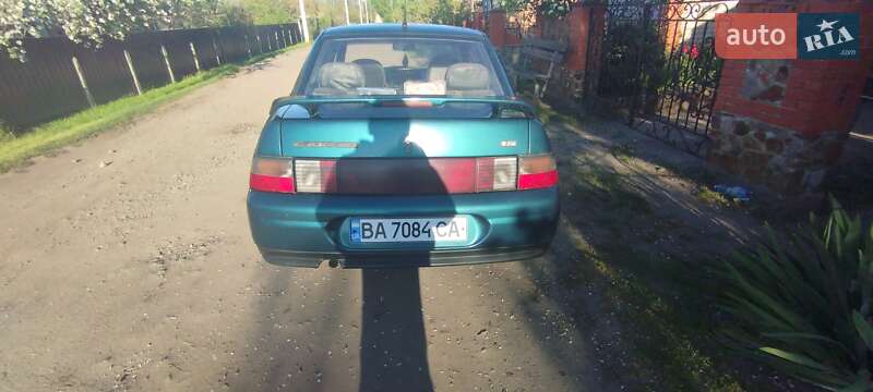 Седан ВАЗ / Lada 2110 2002 в Александрие