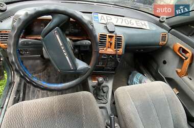 Седан ВАЗ 2110 2001 в 
