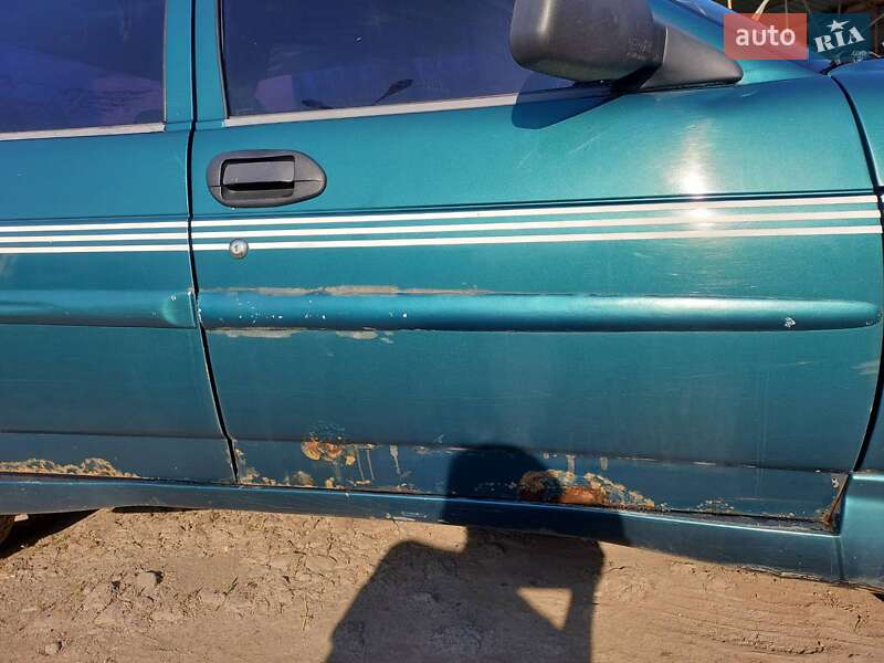 Седан ВАЗ / Lada 2110 2002 в Краматорске