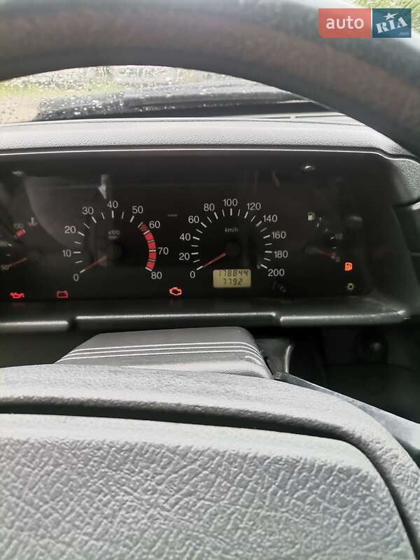 Седан ВАЗ / Lada 2110 2003 в Івано-Франківську