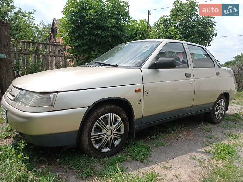 Седан ВАЗ / Lada 2110 2000 в Полтаве