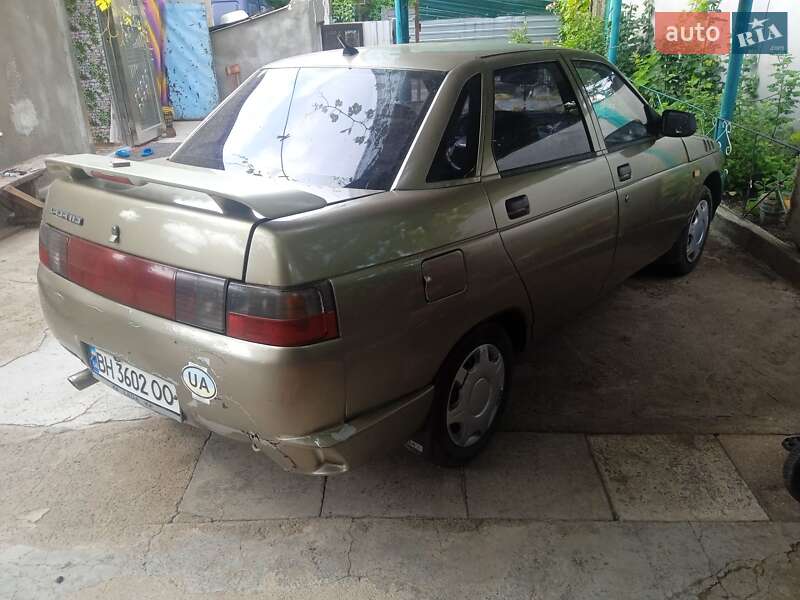 Седан ВАЗ / Lada 2110 2001 в Березовке