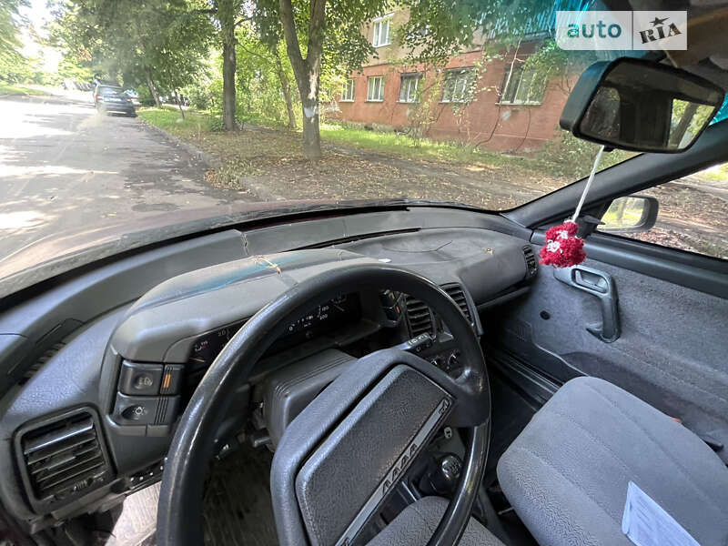 Седан ВАЗ / Lada 2110 2000 в Ужгороді