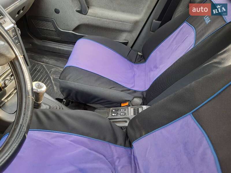 Седан ВАЗ / Lada 2110 2001 в Полонному