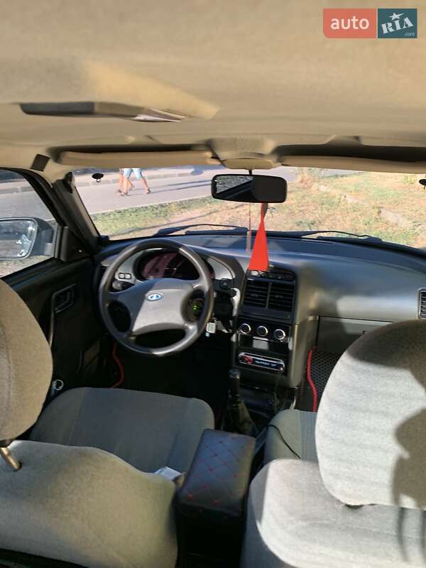 Седан ВАЗ / Lada 2110 2010 в Одессе