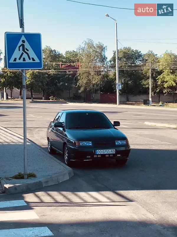 ВАЗ / Lada 2110