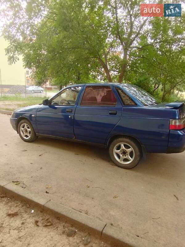 Седан ВАЗ / Lada 2110 2003 в Ужгороде фото 4 Седан ВАЗ / Lada 2110 2003 в Ужгороде