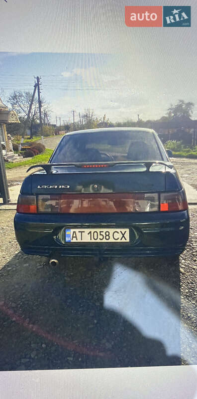 Седан ВАЗ / Lada 2110 2004 в Снятине
