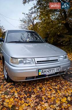 Седан ВАЗ / Lada 2110 2001 в Краматорську