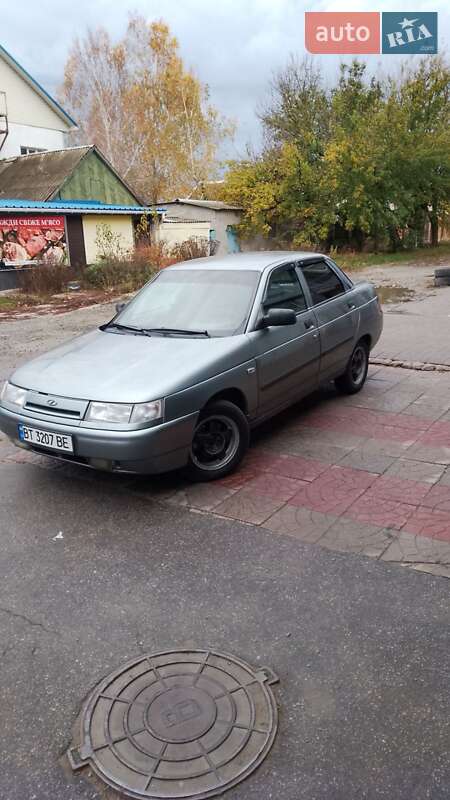 Седан ВАЗ 2110 2006 в 