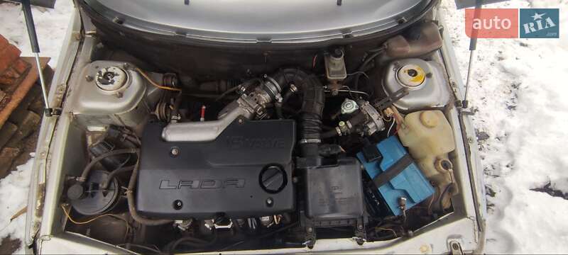 Седан ВАЗ / Lada 2110 2002 в Первомайске