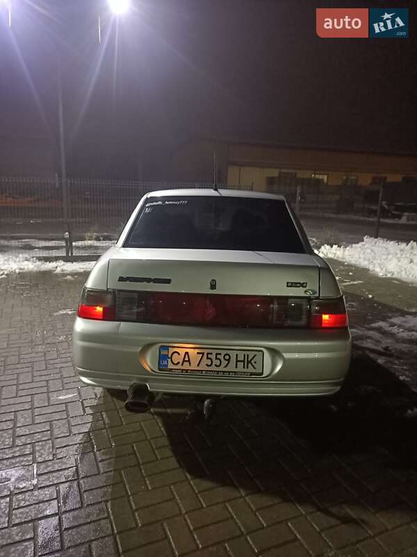Седан ВАЗ / Lada 2110 2005 в Умани