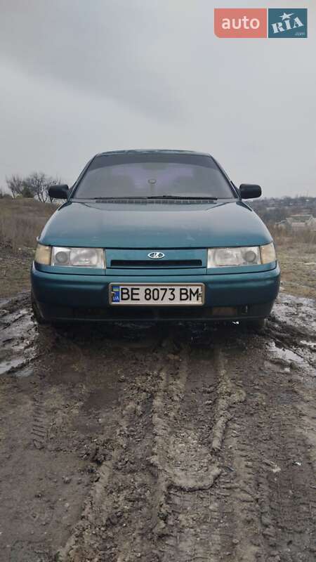 Седан ВАЗ / Lada 2110 2001 в Николаеве