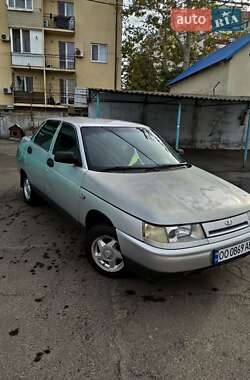 Седан ВАЗ / Lada 2110 2002 в Одессе