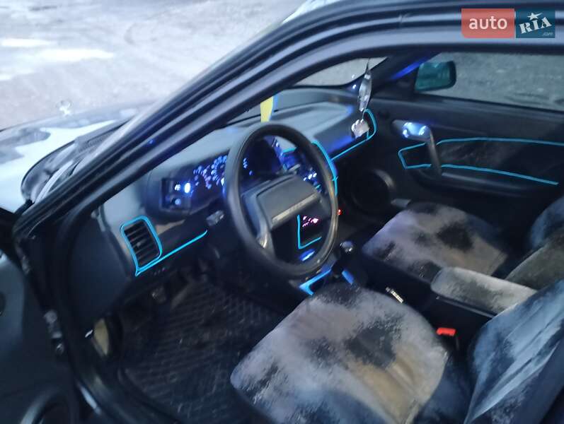 Седан ВАЗ / Lada 2110 2004 в Павлограде