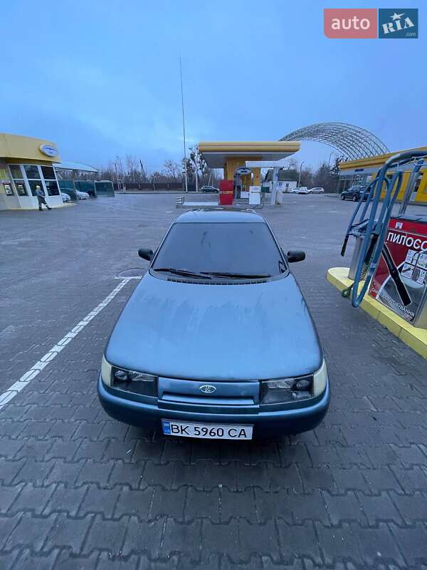 Седан ВАЗ / Lada 2110 2001 в Дубно