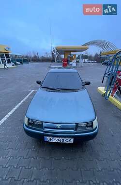 Седан ВАЗ / Lada 2110 2001 в Дубно