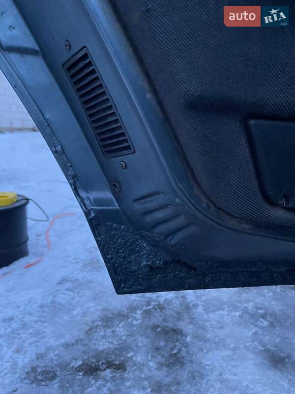 Седан ВАЗ / Lada 2110 2001 в Дубно