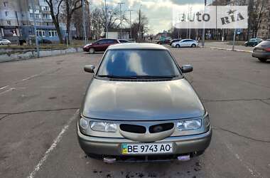 Седан ВАЗ / Lada 2110 2002 в Николаеве