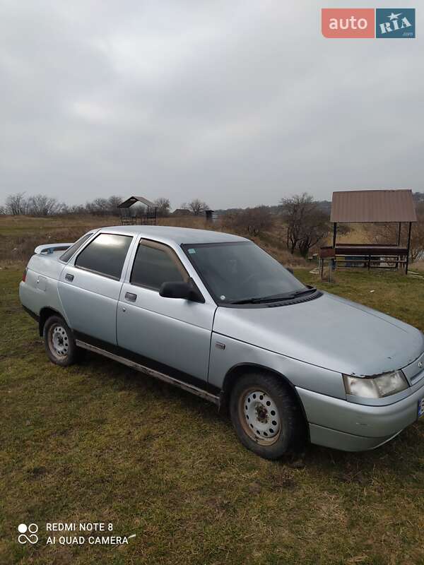Седан ВАЗ / Lada 2110 2003 в Николаеве