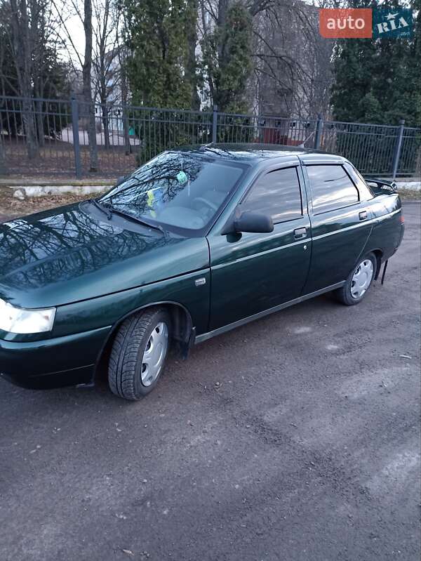 Седан ВАЗ / Lada 2110 2004 в Чернігові