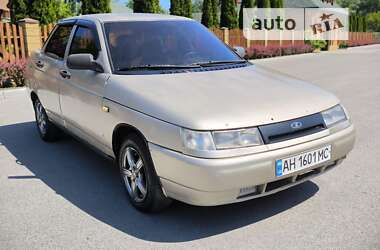 Седан ВАЗ / Lada 2110 2001 в Днепре