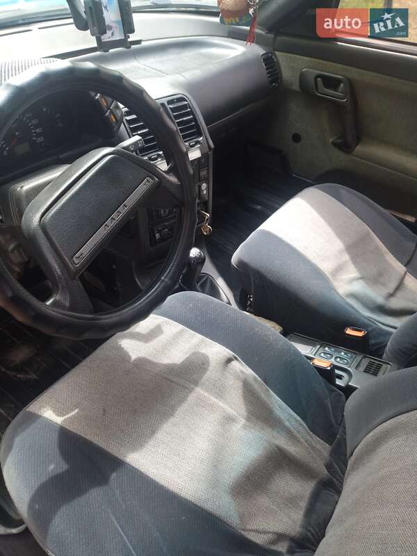 Седан ВАЗ / Lada 2110 2001 в Тарутиному