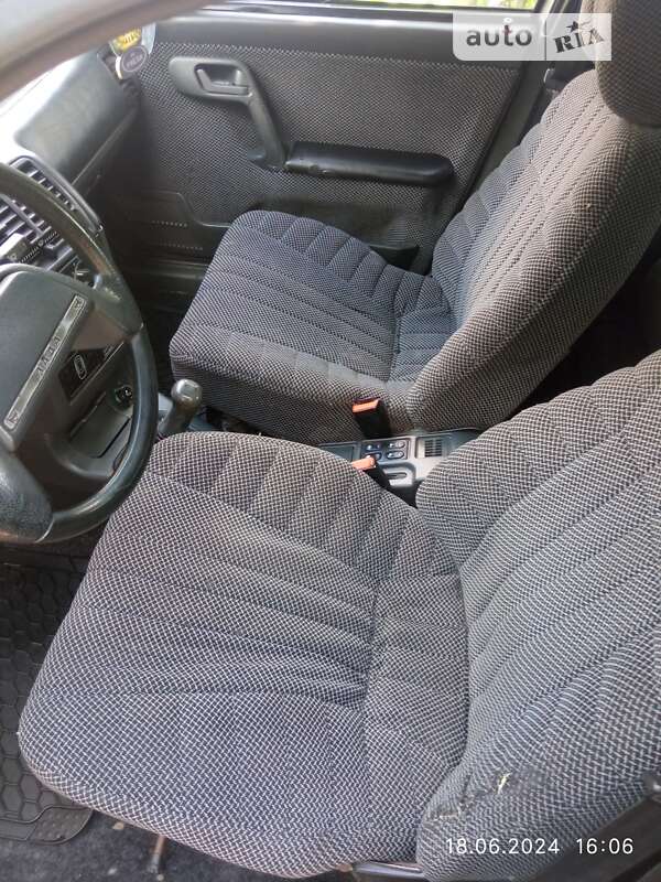 Седан ВАЗ / Lada 2110 2002 в Павлограде