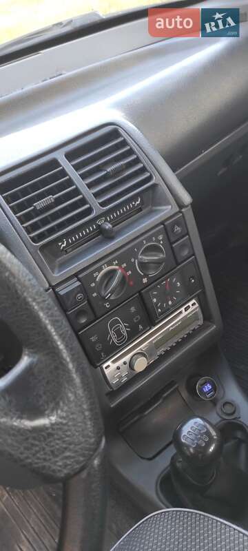 Седан ВАЗ / Lada 2110 2006 в Днепре фото 23 Седан ВАЗ / Lada 2110 2006 в Днепре