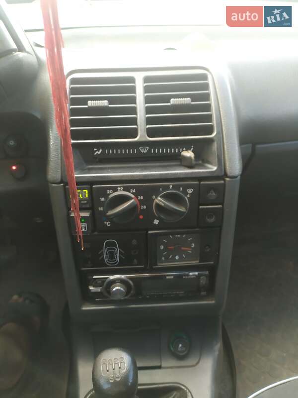 Седан ВАЗ / Lada 2110 2007 в Гадяче фото 10 Седан ВАЗ / Lada 2110 2007 в Гадяче