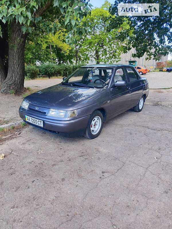 Седан ВАЗ / Lada 2110 1999 в Днепре