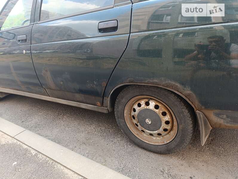 Седан ВАЗ / Lada 2110 2002 в Харькове