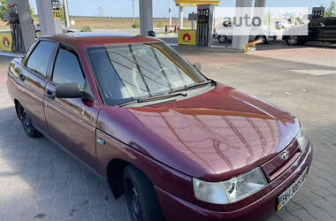 Седан ВАЗ / Lada 2110 2005 в Измаиле