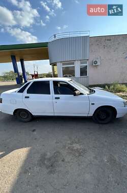 Седан ВАЗ 2110 2002 в 