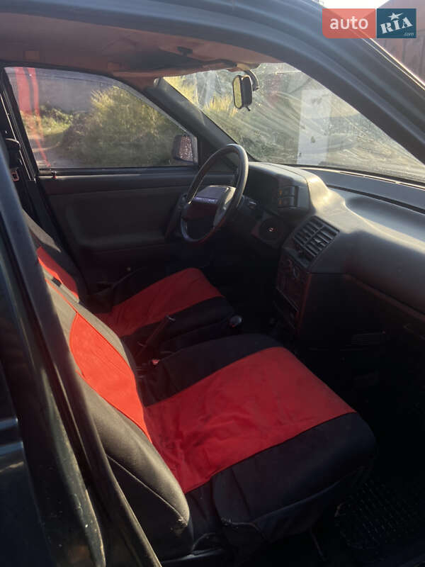 Седан ВАЗ / Lada 2110 2002 в Києві
