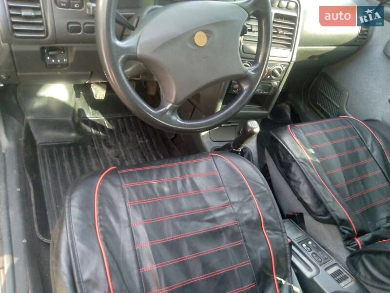 Седан ВАЗ / Lada 2110 2009 в Кривом Роге