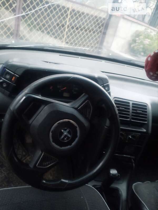 Седан ВАЗ / Lada 2110 2005 в Первомайську