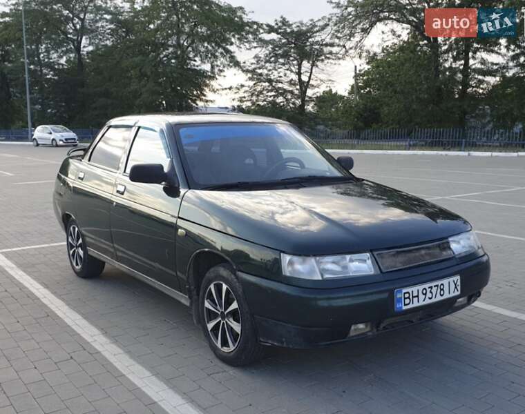 ВАЗ / Lada 2110 2004