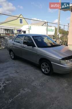 Седан ВАЗ / Lada 2110 2004 в 