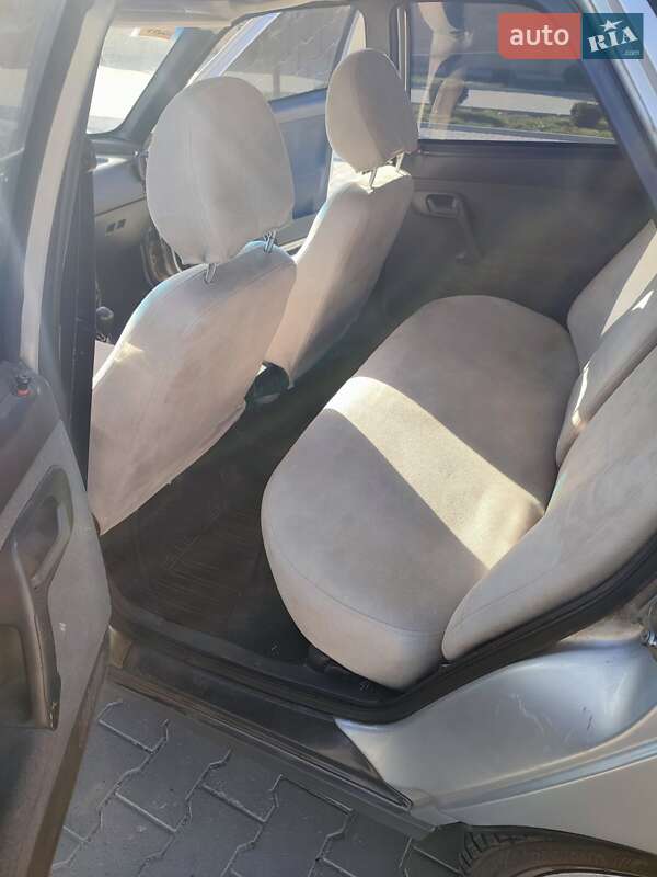 Седан ВАЗ / Lada 2110 2003 в Измаиле