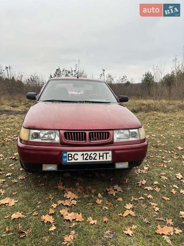 Седан ВАЗ 2110 2001 в 