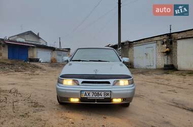 Седан ВАЗ / Lada 2110 2001 в Харкові